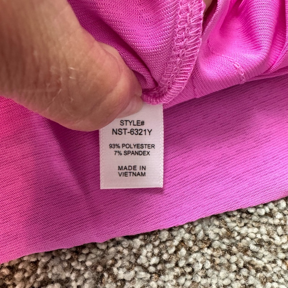 ZENANA•SHARK BITE SIDE SLIT TOP• ZENANA•Bright Pink•STYLE#NST-6321Y - Picture 5 of 8